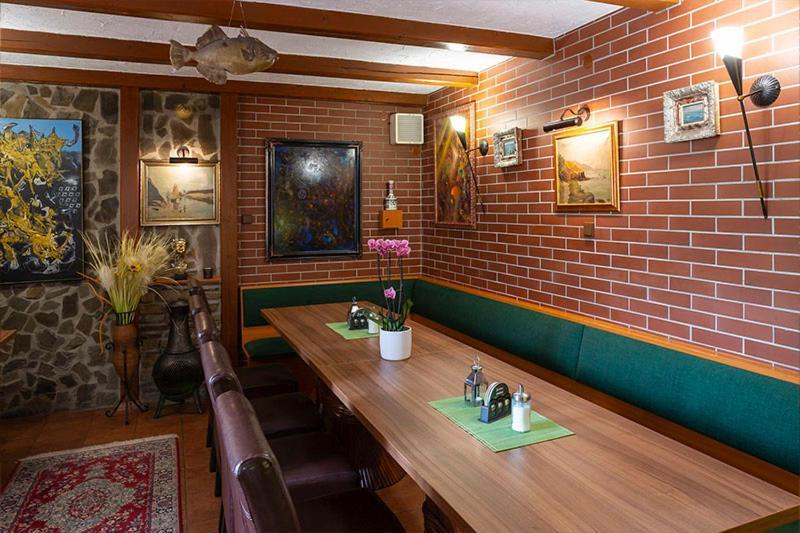 Hotel El Greco Rožnov pod Radhoštěm Extérieur photo