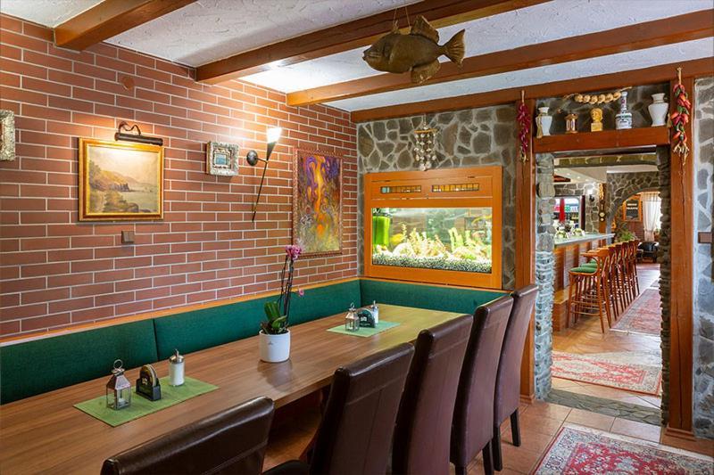 Hotel El Greco Rožnov pod Radhoštěm Extérieur photo