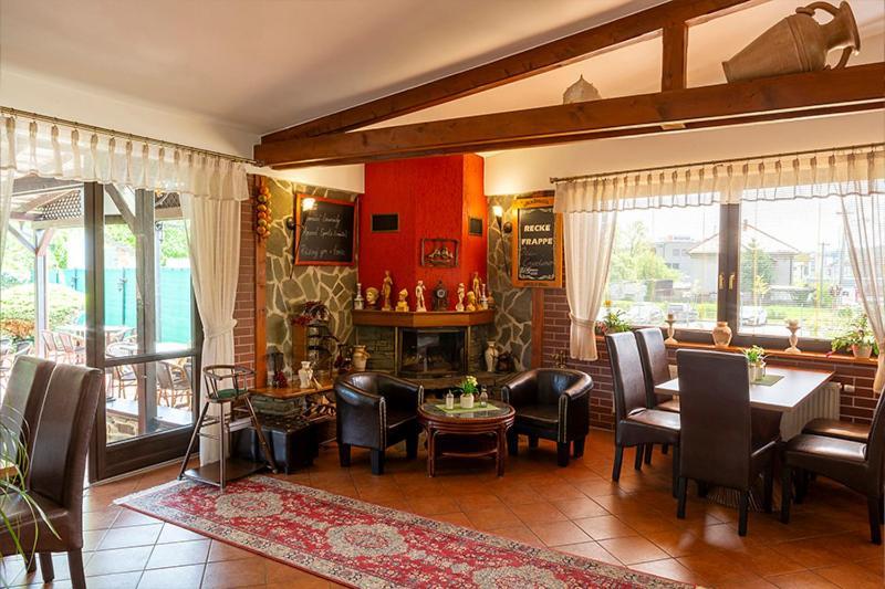 Hotel El Greco Rožnov pod Radhoštěm Extérieur photo